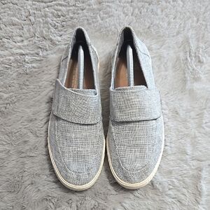 TOMS velcro sneakers shoes